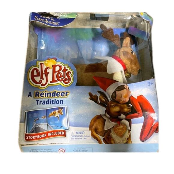 Elf Pets A Reindeer Tradition by Chanda A. Bell (2014, Hardcover) - Picture 1 of 2